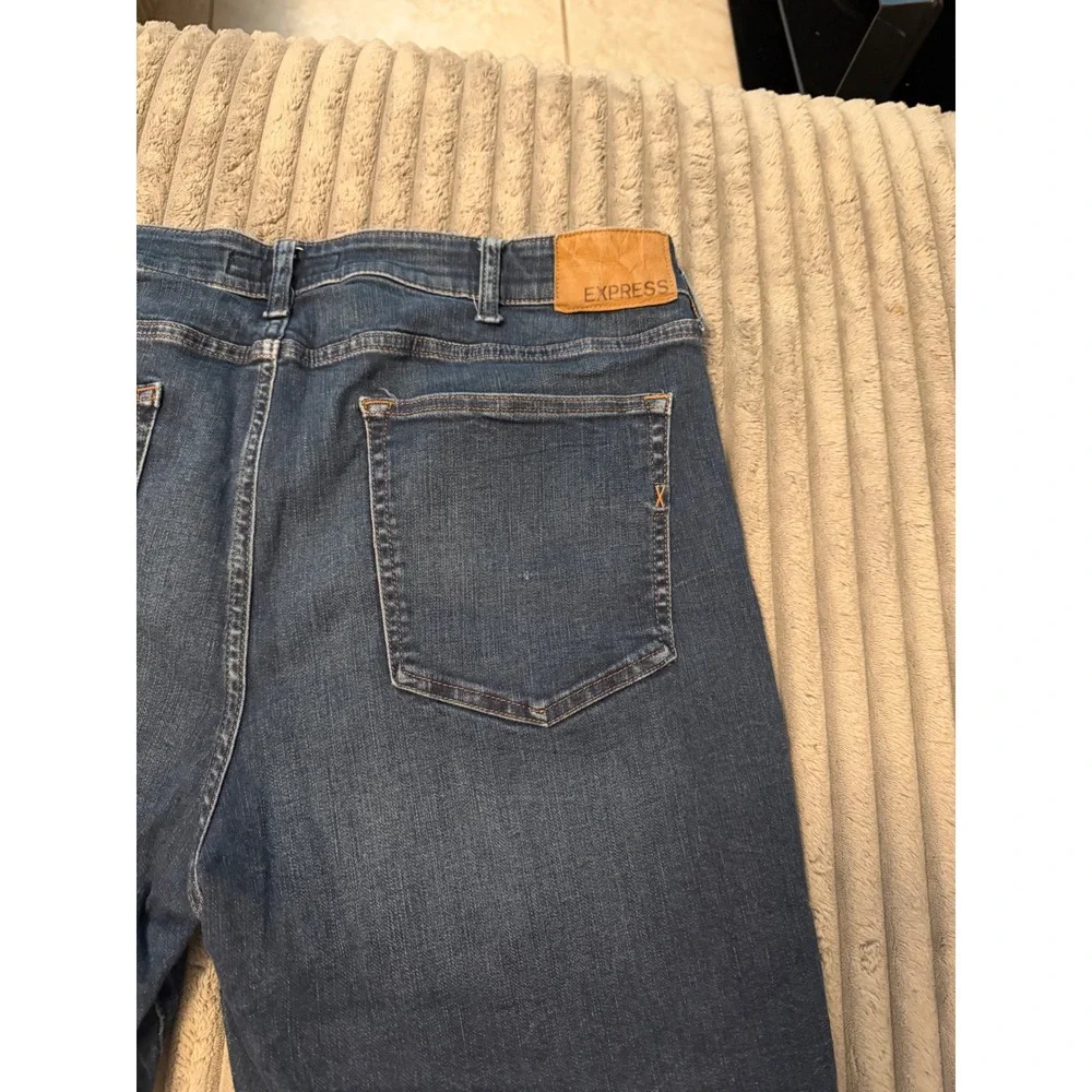 Express Hyper Stretch Classic Straight Leg Jeans Mens 40x30 Blue Medium Wash